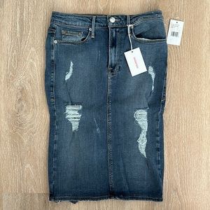 Good American denim skirt